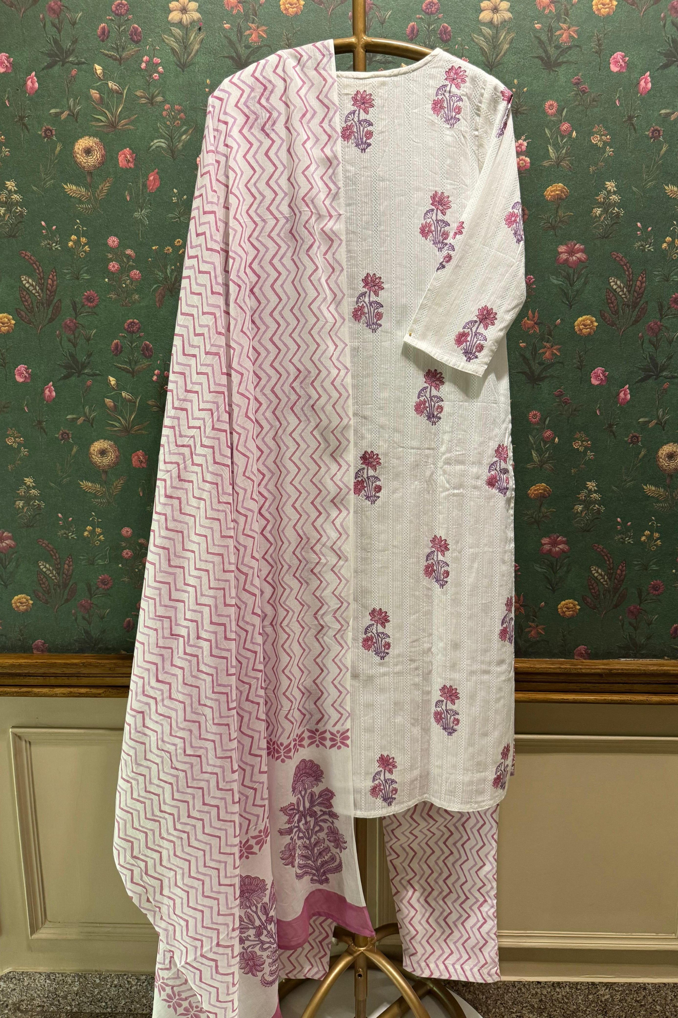 Floral Blush Cotton Suit Set | HER-346