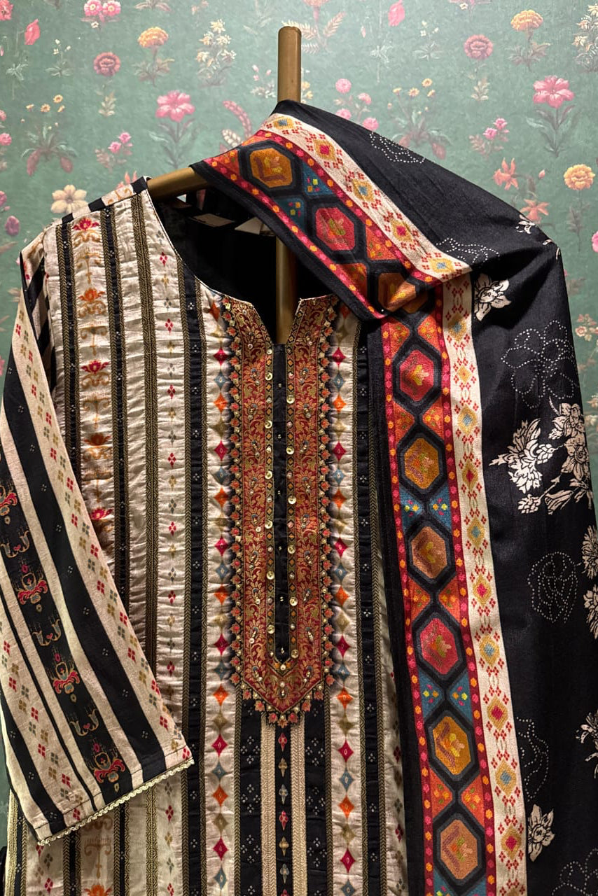 Rangriti Black Dola Jacquard Suit Set | HER-549